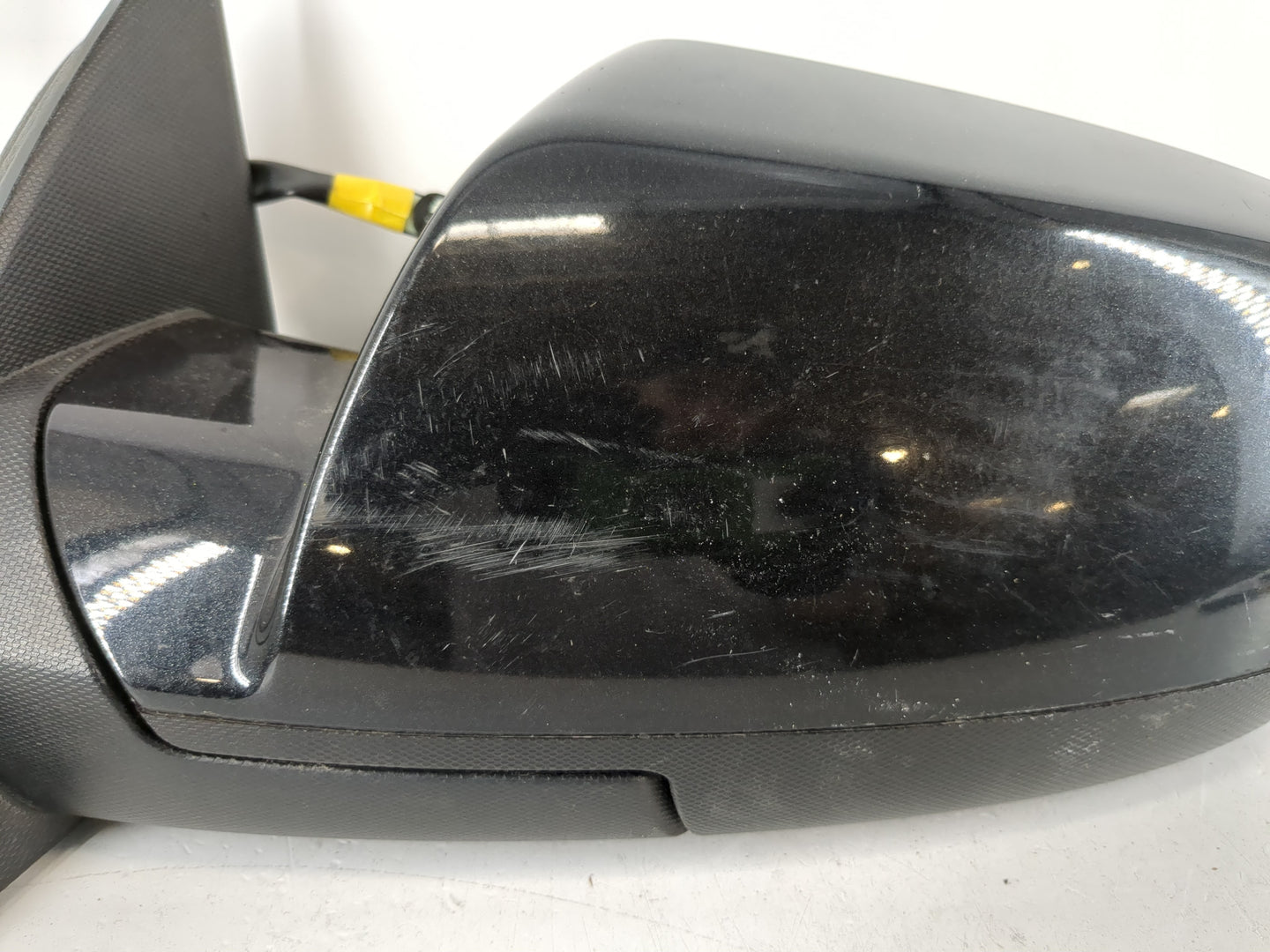 2010-2011 Gmc Terrain Driver Side View Mirror - Left Door Mirror OEM Used - Oemusedautoparts1.com