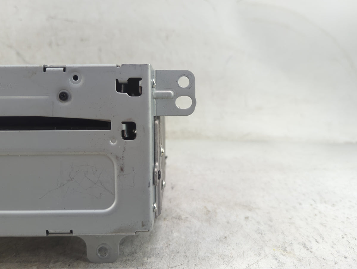 2011 Gmc Terrain Radio AM FM Cd Player Receiver Replacement P/N:20983517 Fits Fits 2010 2012 OEM Used Auto Parts - Oemusedau