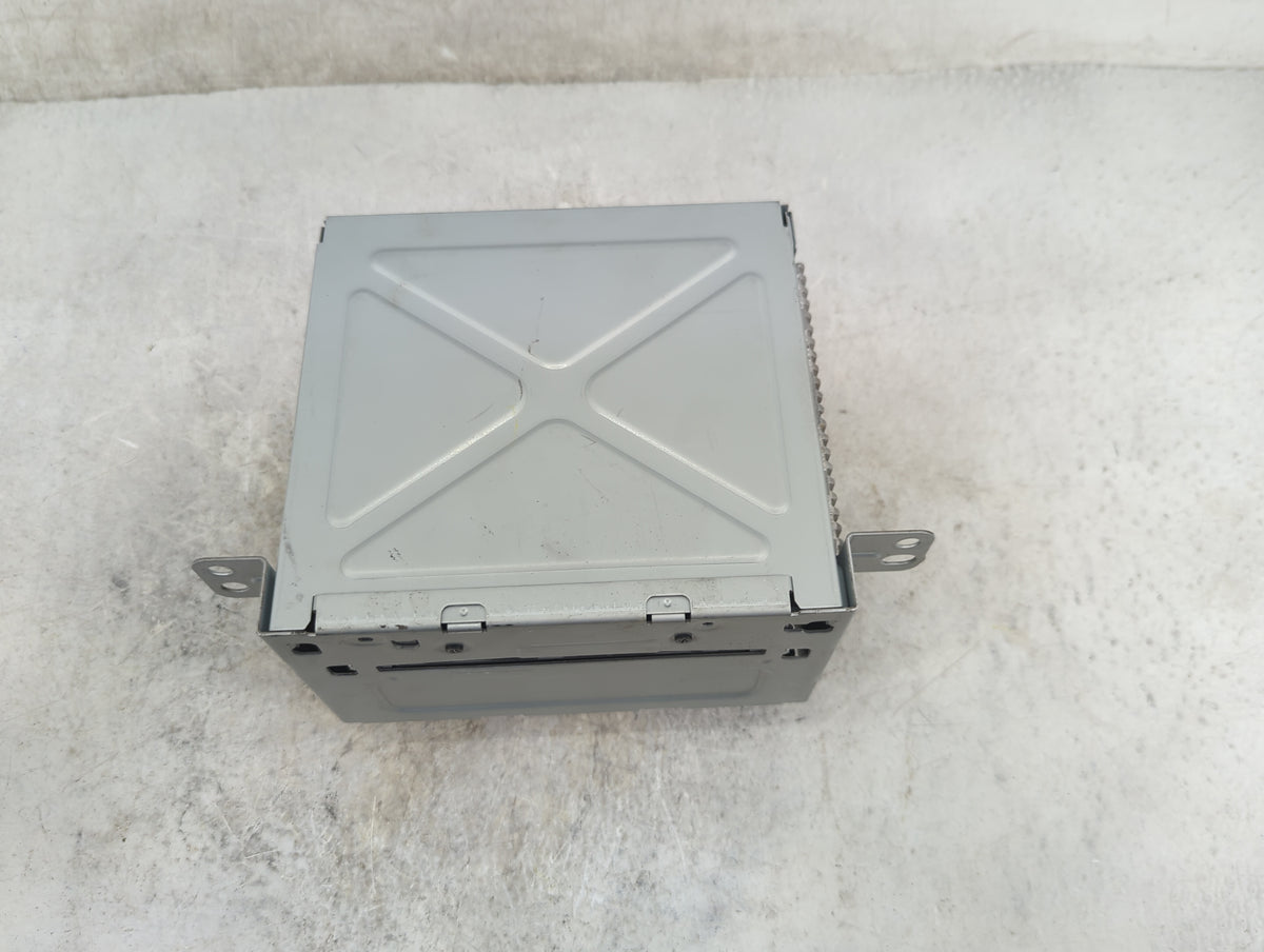 2011 Gmc Terrain Radio AM FM Cd Player Receiver Replacement P/N:20983517 Fits Fits 2010 2012 OEM Used Auto Parts - Oemusedau
