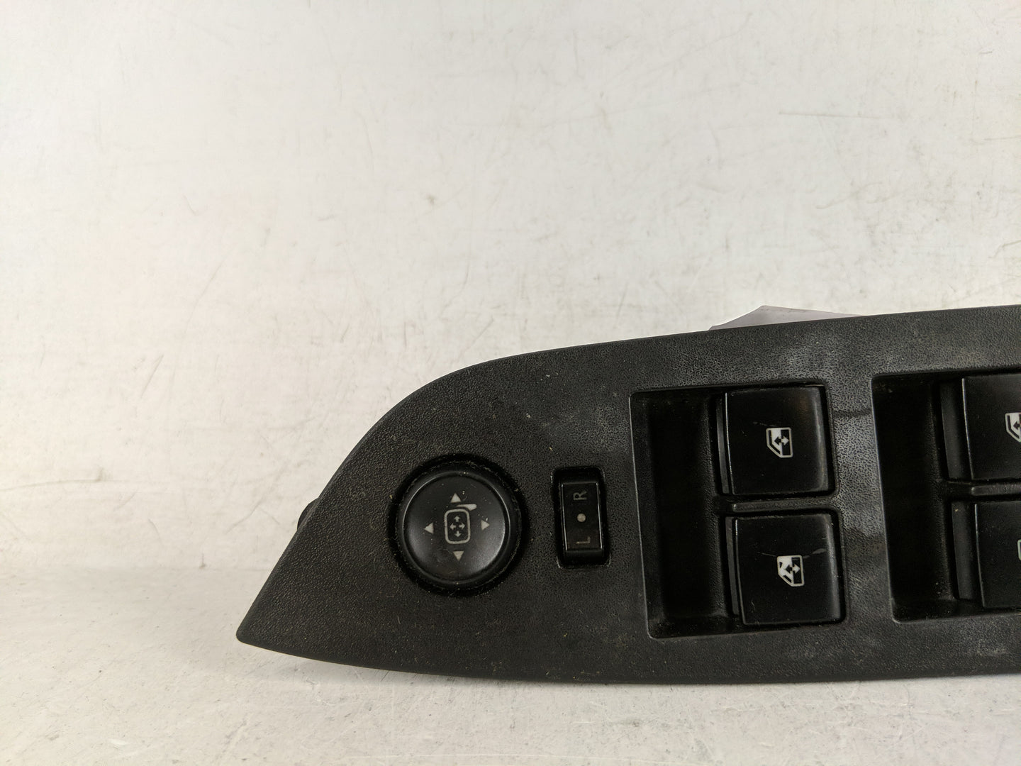 2010-2017 Gmc Terrain Master Power Window Switch Replacement Driver Side Left P/N:20917598 Fits OEM Used Auto Parts - Oemuse