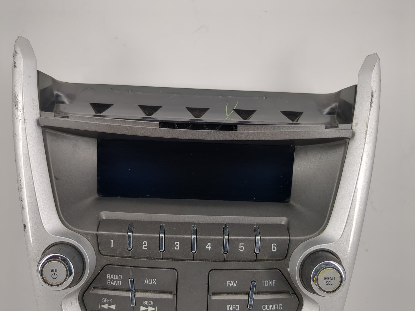 2010-2011 Gmc Terrain Radio Control Panel - Oemusedautoparts1.com