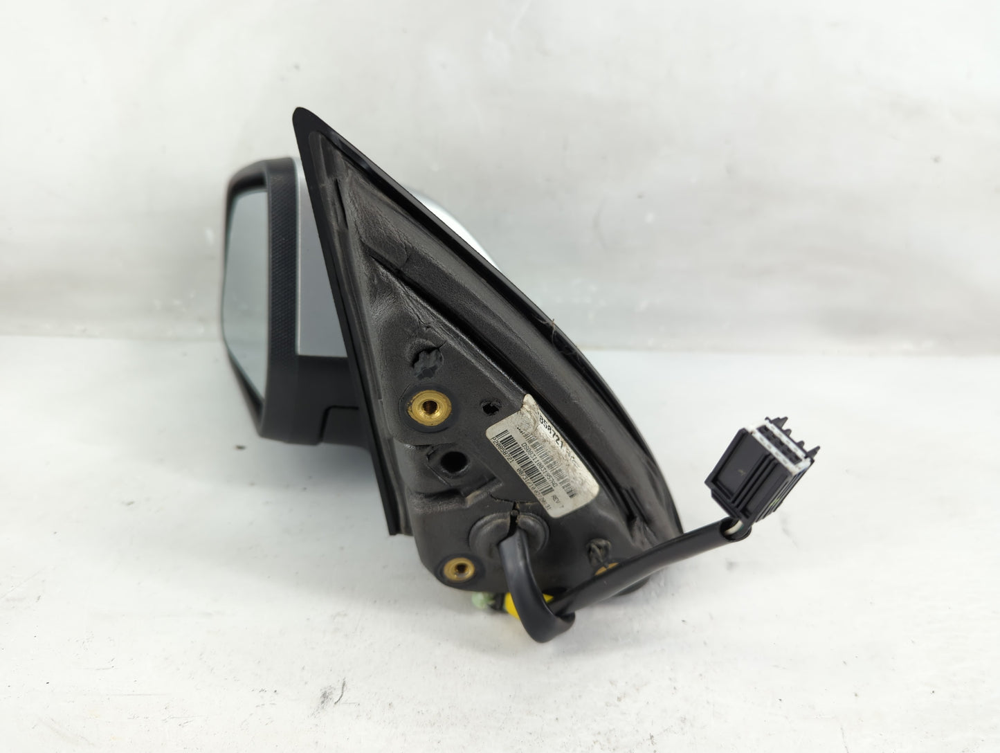 2010-2011 Gmc Terrain Passenger Right Side View Manual Door Mirror - Oemusedautoparts1.com