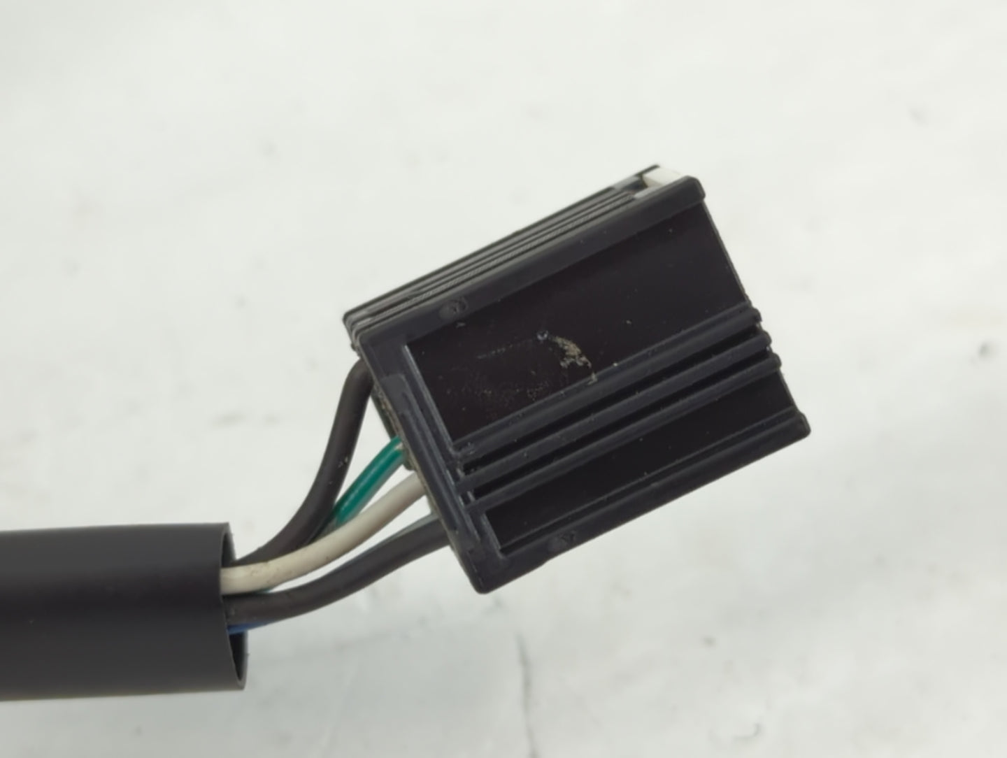 2010-2011 Gmc Terrain Passenger Right Side View Manual Door Mirror - Oemusedautoparts1.com