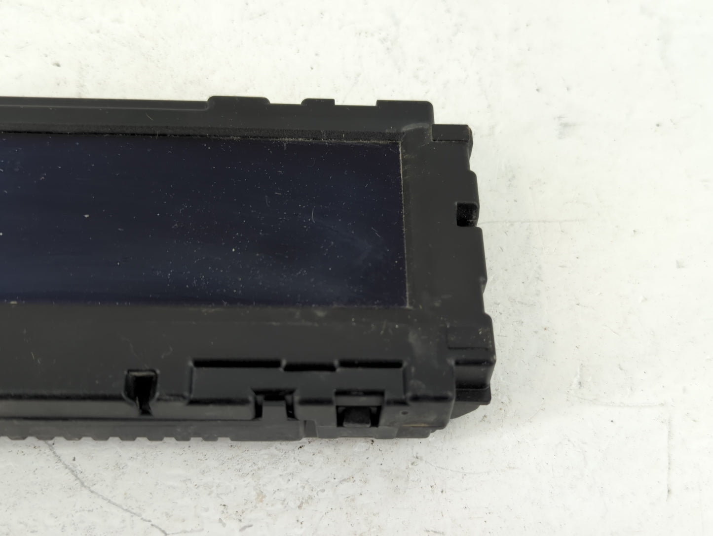 2011 Gmc Terrain Radio AM FM Cd Player Receiver Replacement P/N:20829650G Fits OEM Used Auto Parts - Oemusedautoparts1.com