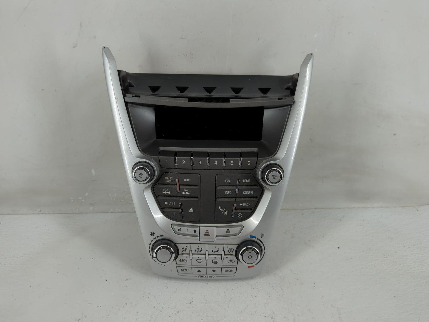 2010-2011 Gmc Terrain Radio Control Panel - Oemusedautoparts1.com