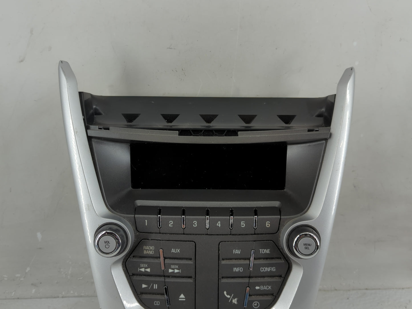 2010-2011 Gmc Terrain Radio Control Panel - Oemusedautoparts1.com