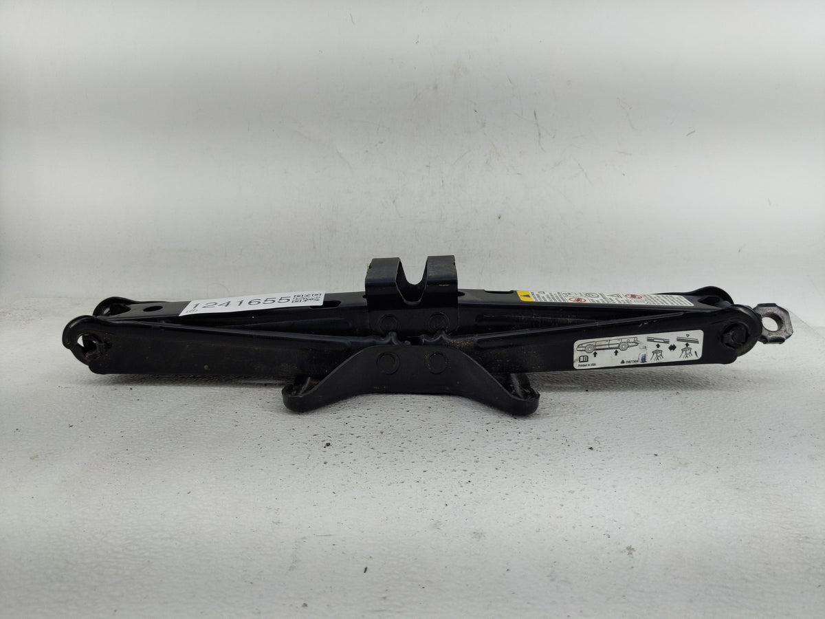 2011 Gmc Terrain Spare Scissor Car Jack 1241655 - Oemusedautoparts1.com
