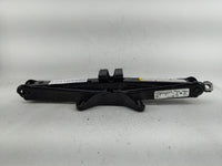 2011 Gmc Terrain Spare Scissor Car Jack - Oemusedautoparts1.com