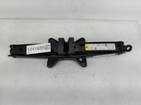 2011 Gmc Terrain Spare Scissor Car Jack 1241655 - Oemusedautoparts1.com