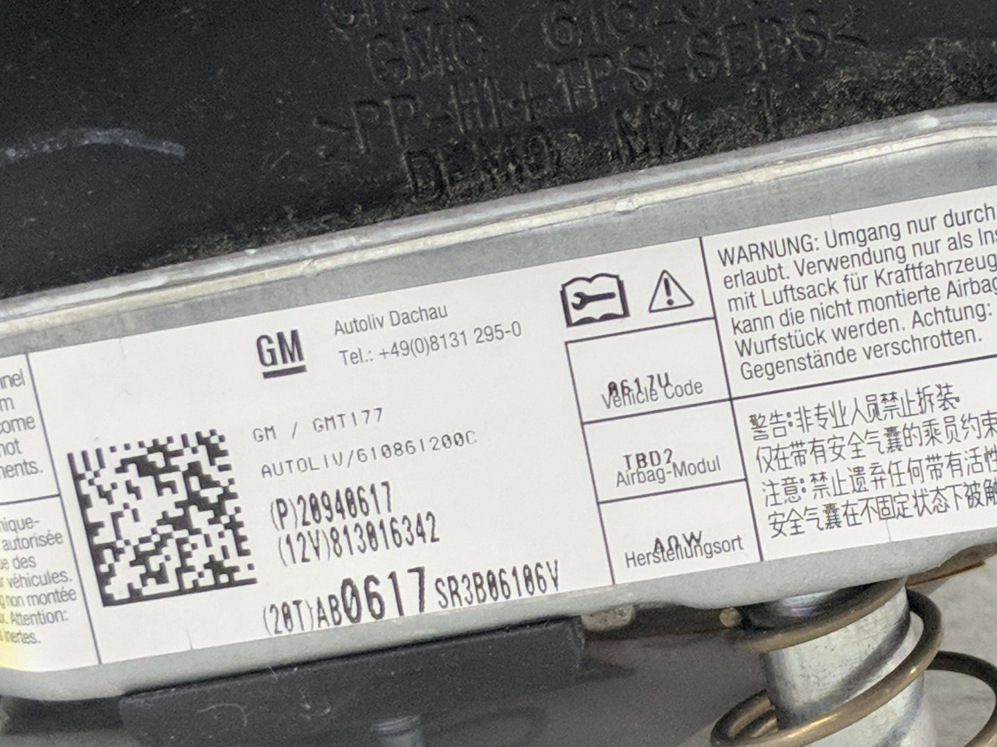 2011 Gmc Terrain Air Bag Driver Left Steering Wheel Mounted - Oemusedautoparts1.com