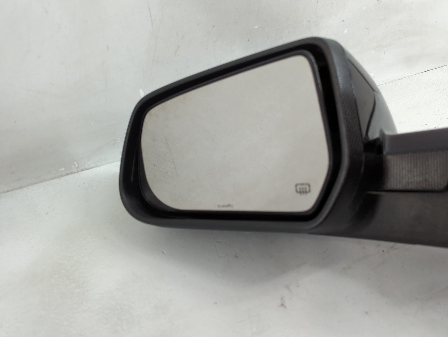 2010-2011 Gmc Terrain Side Mirror Replacement Driver Left View Door Mirror Fits Fits 2010 2011 OEM Used Auto Parts - Oemused