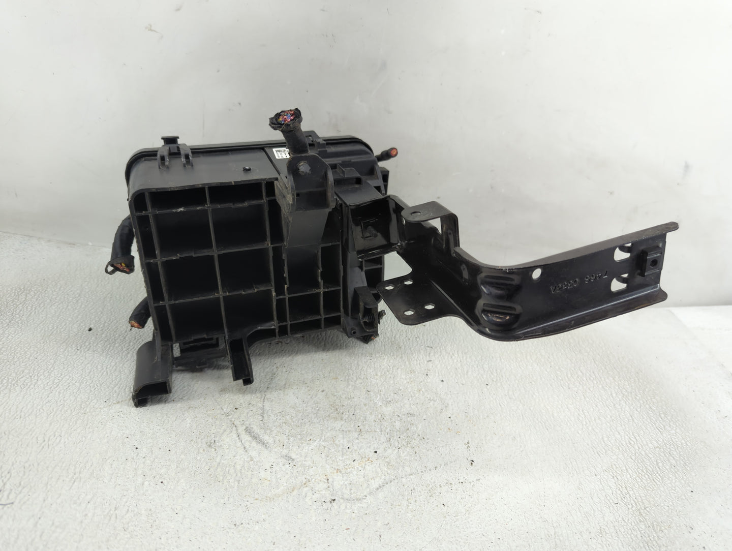 2011 Gmc Terrain Fusebox Fuse Box Panel Relay Module P/N:20899629 02 Fits OEM Used Auto Parts - Oemusedautoparts1.com
