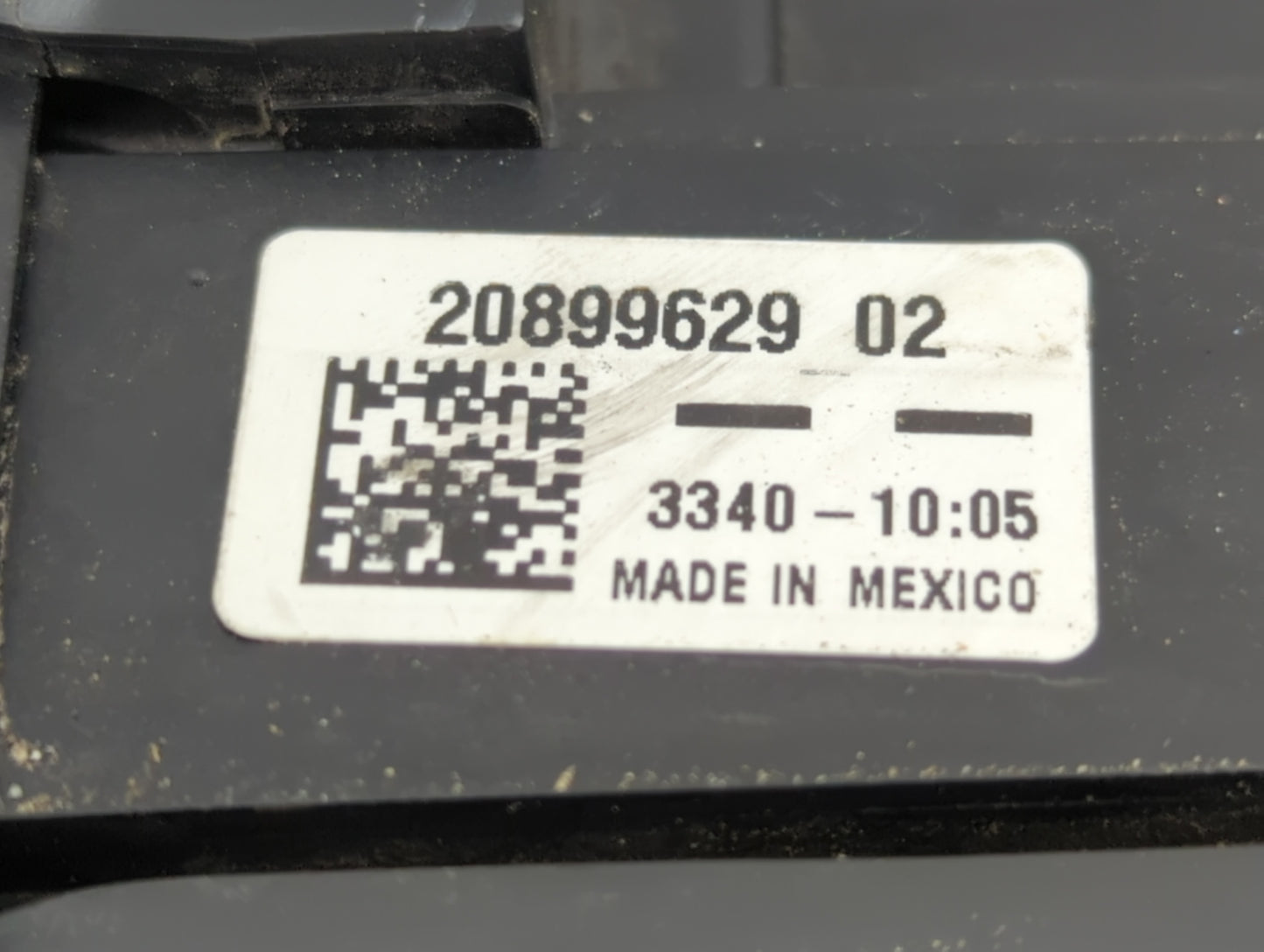 2011 Gmc Terrain Fusebox Fuse Box Panel Relay Module P/N:20899629 02 Fits OEM Used Auto Parts - Oemusedautoparts1.com