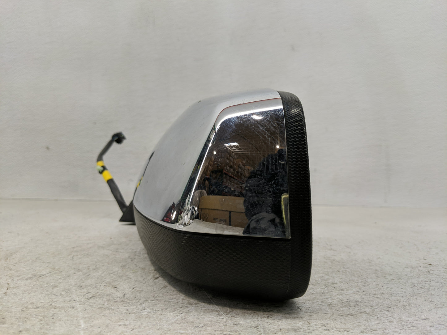 2010-2011 Gmc Terrain Driver Side View Mirror - Left Door Mirror OEM Used - Oemusedautoparts1.com