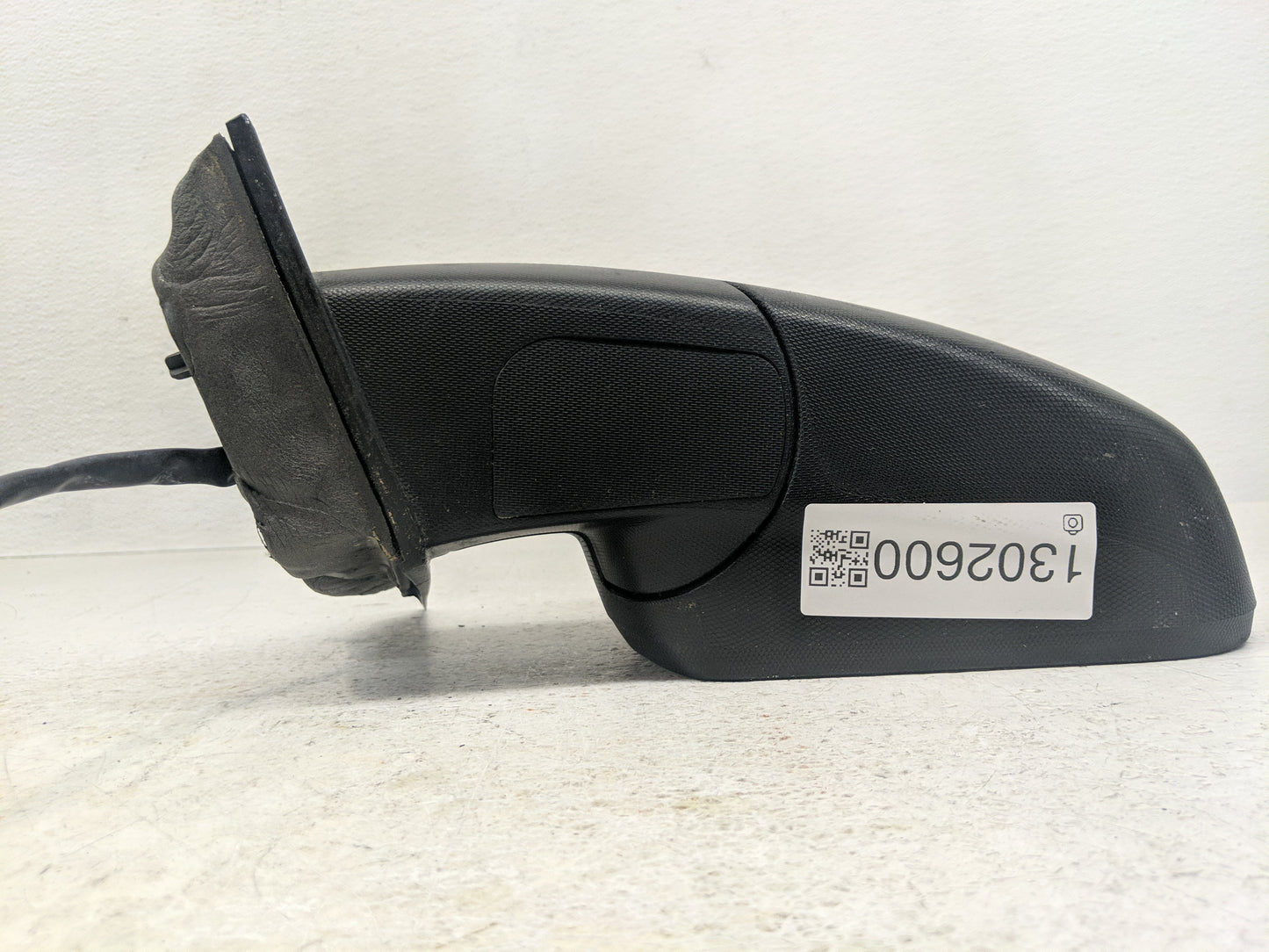 2010-2011 Gmc Terrain Driver Side View Mirror - Left Door Mirror OEM Used - Oemusedautoparts1.com