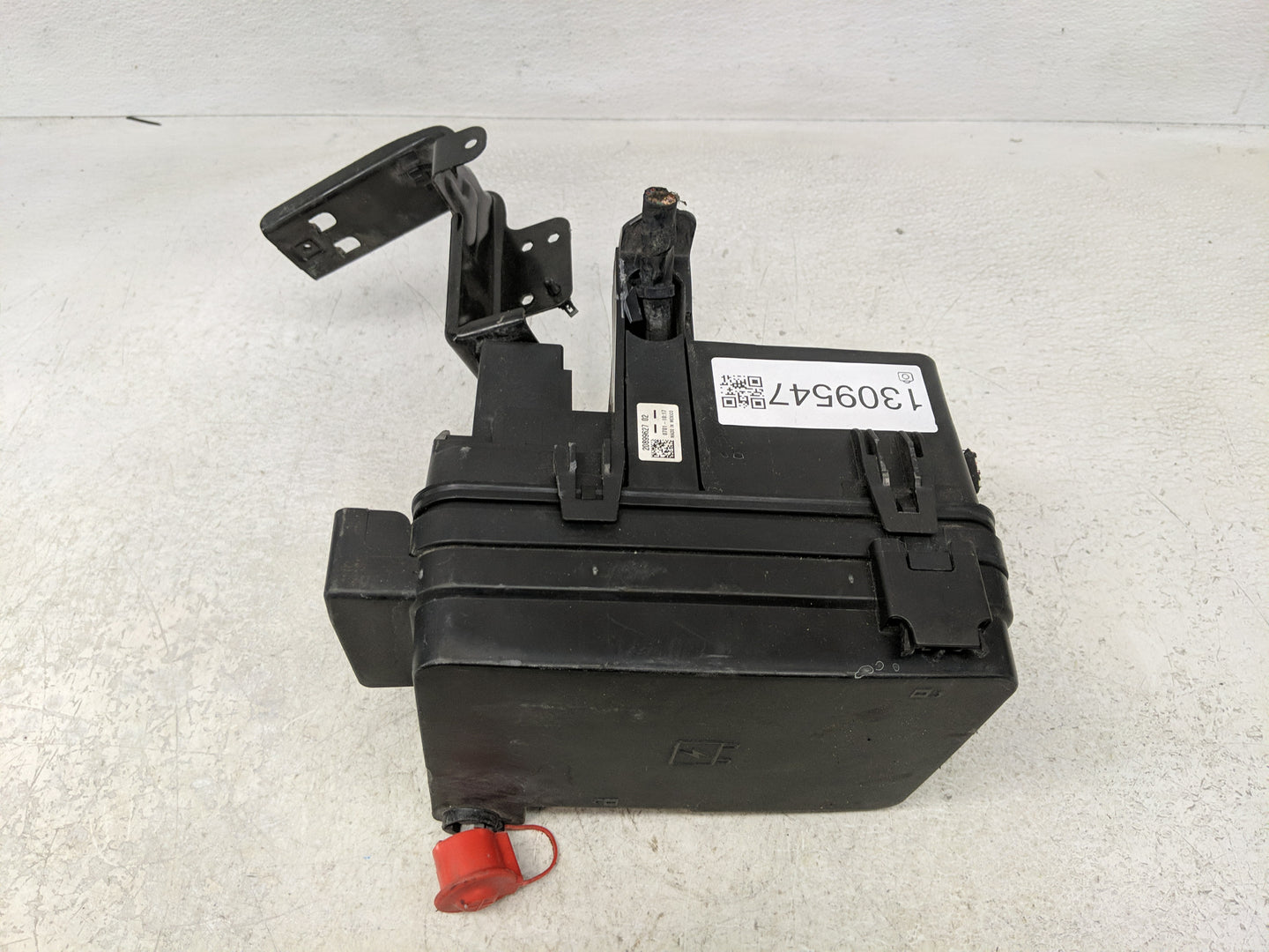 2011-2012 Gmc Terrain Fusebox Fuse Box Panel Relay Module P/N:20899627 Fits Fits 2011 2012 OEM Used Auto Parts - Oemusedauto