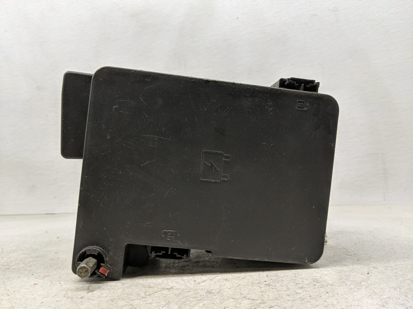 2011 Gmc Terrain Fusebox Fuse Box Panel Relay Module P/N:20899629-02 Fits OEM Used Auto Parts - Oemusedautoparts1.com