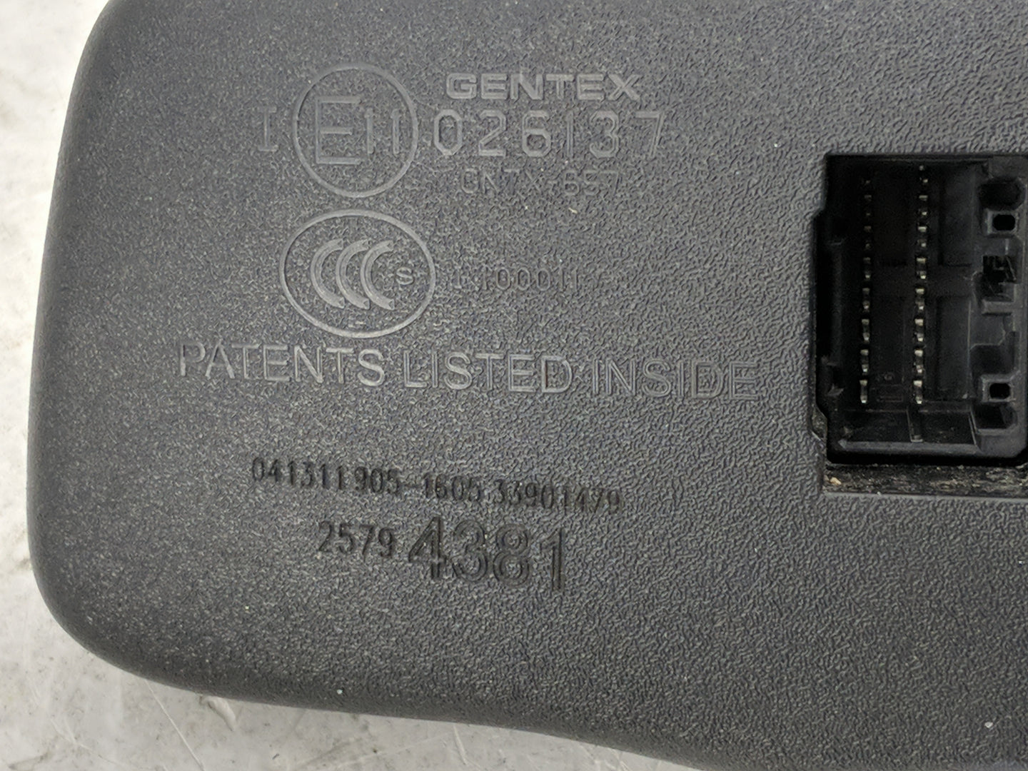 2010-2011 Gmc Terrain Interior Rear View Mirror Replacement OEM P/N:25794381 Fits Fits 2009 2010 2011 2012 2013 2014 OEM Use
