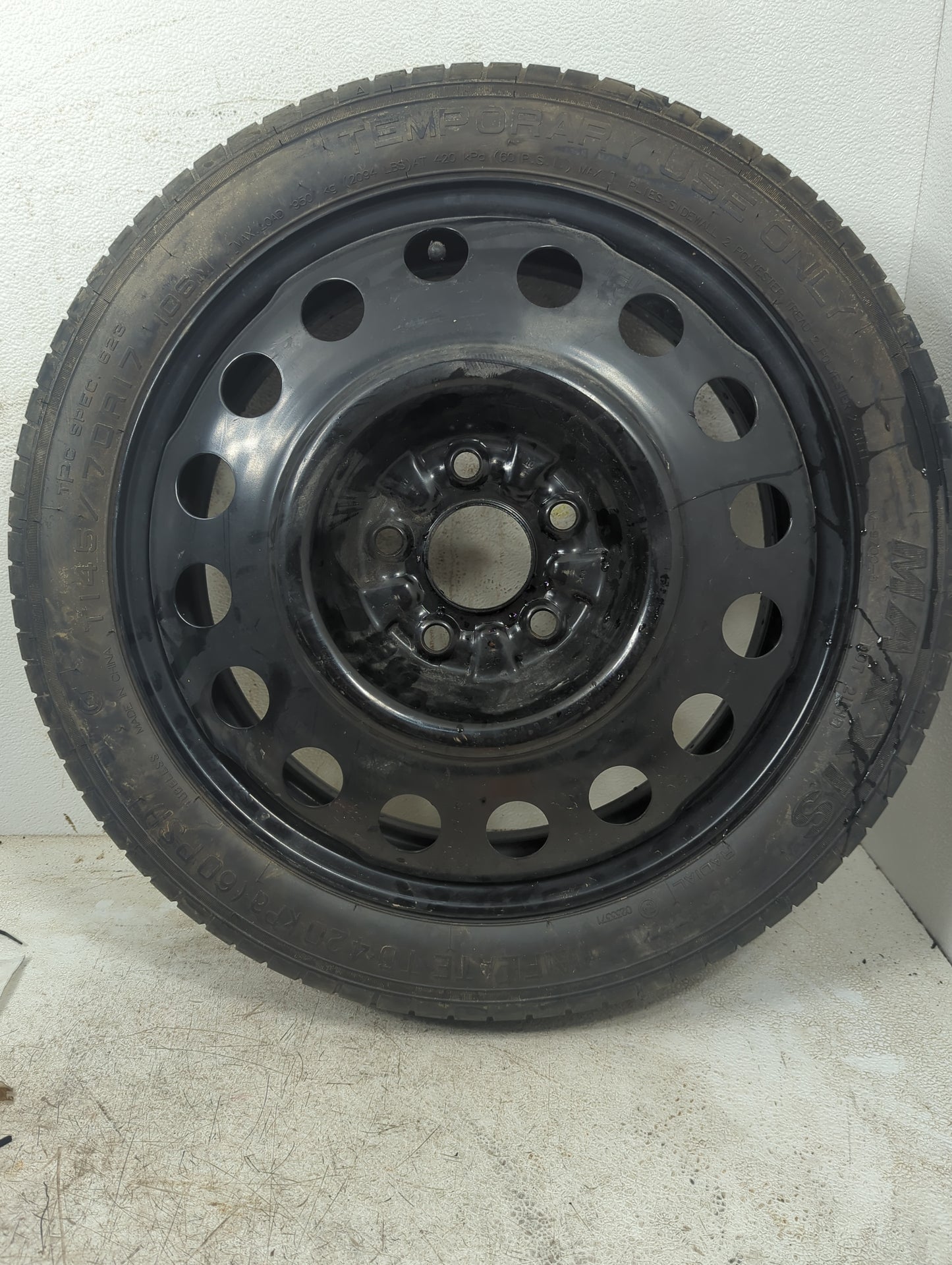 2010-2017 Gmc Terrain Spare Donut Tire Wheel Rim Oem 1361899 - Oemusedautoparts1.com