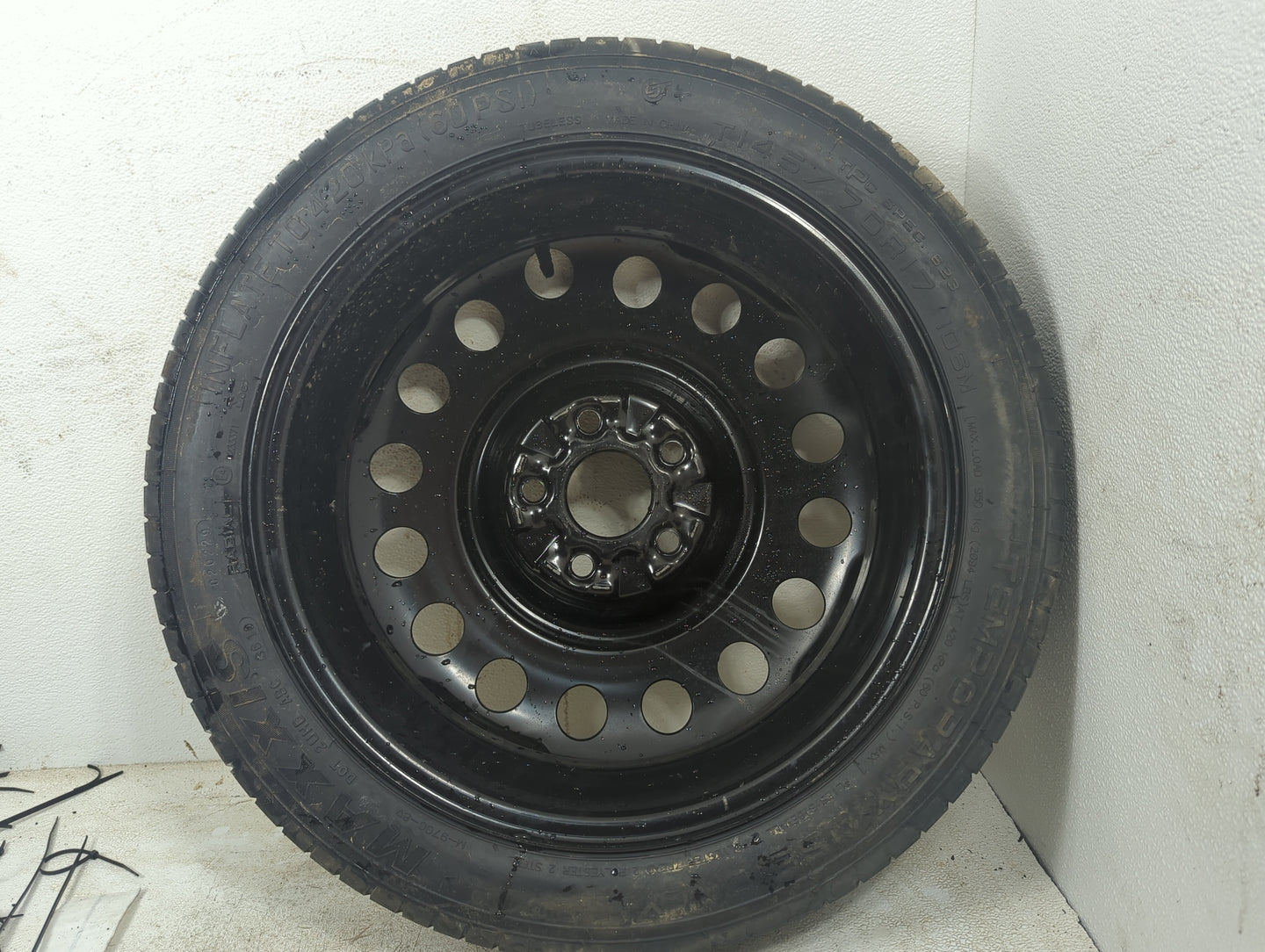 2010-2017 Gmc Terrain Spare Donut Tire Wheel Rim Oem 1361899 - Oemusedautoparts1.com