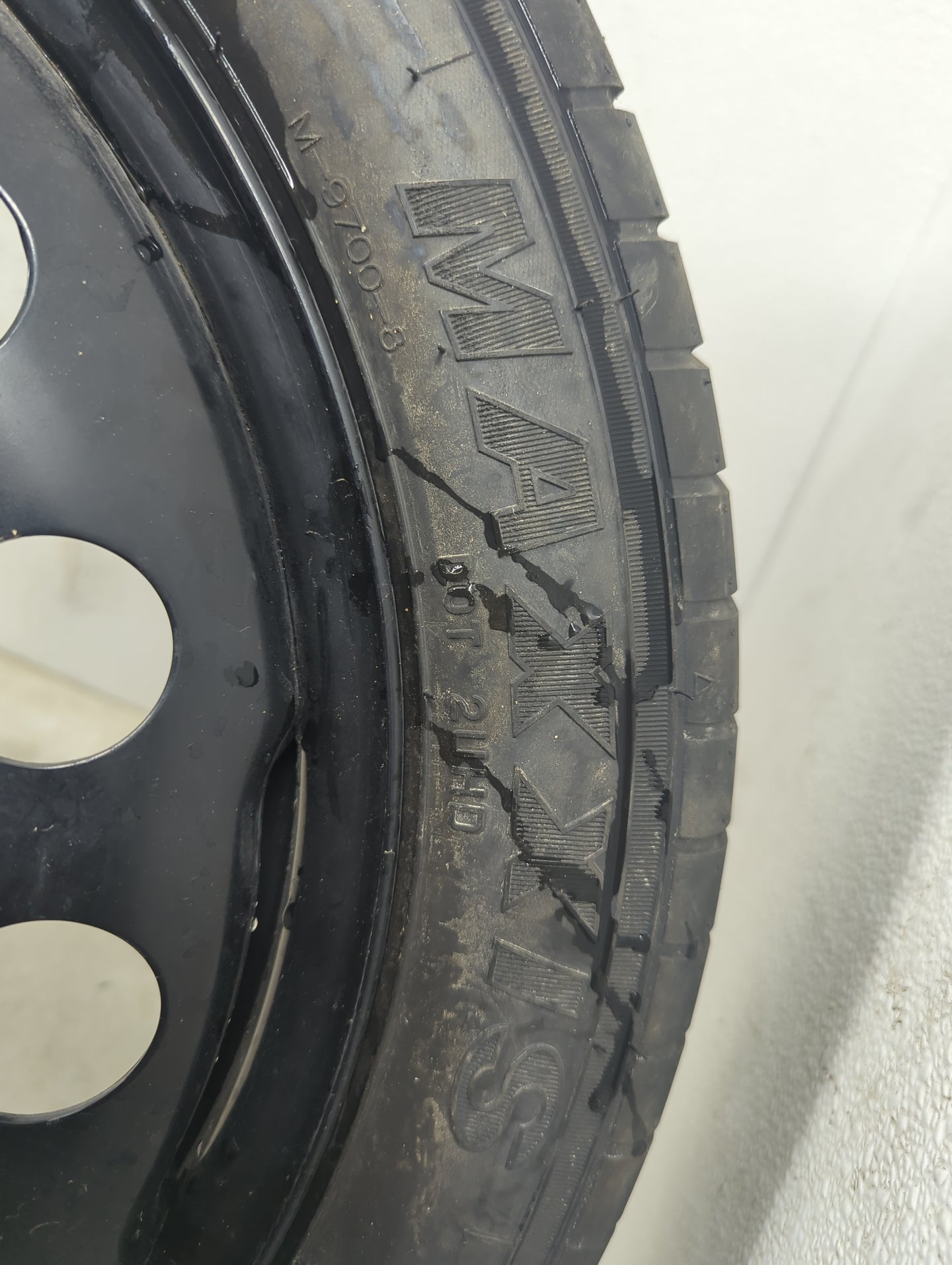 2010-2017 Gmc Terrain Spare Donut Tire Wheel Rim Oem 1361899 - Oemusedautoparts1.com