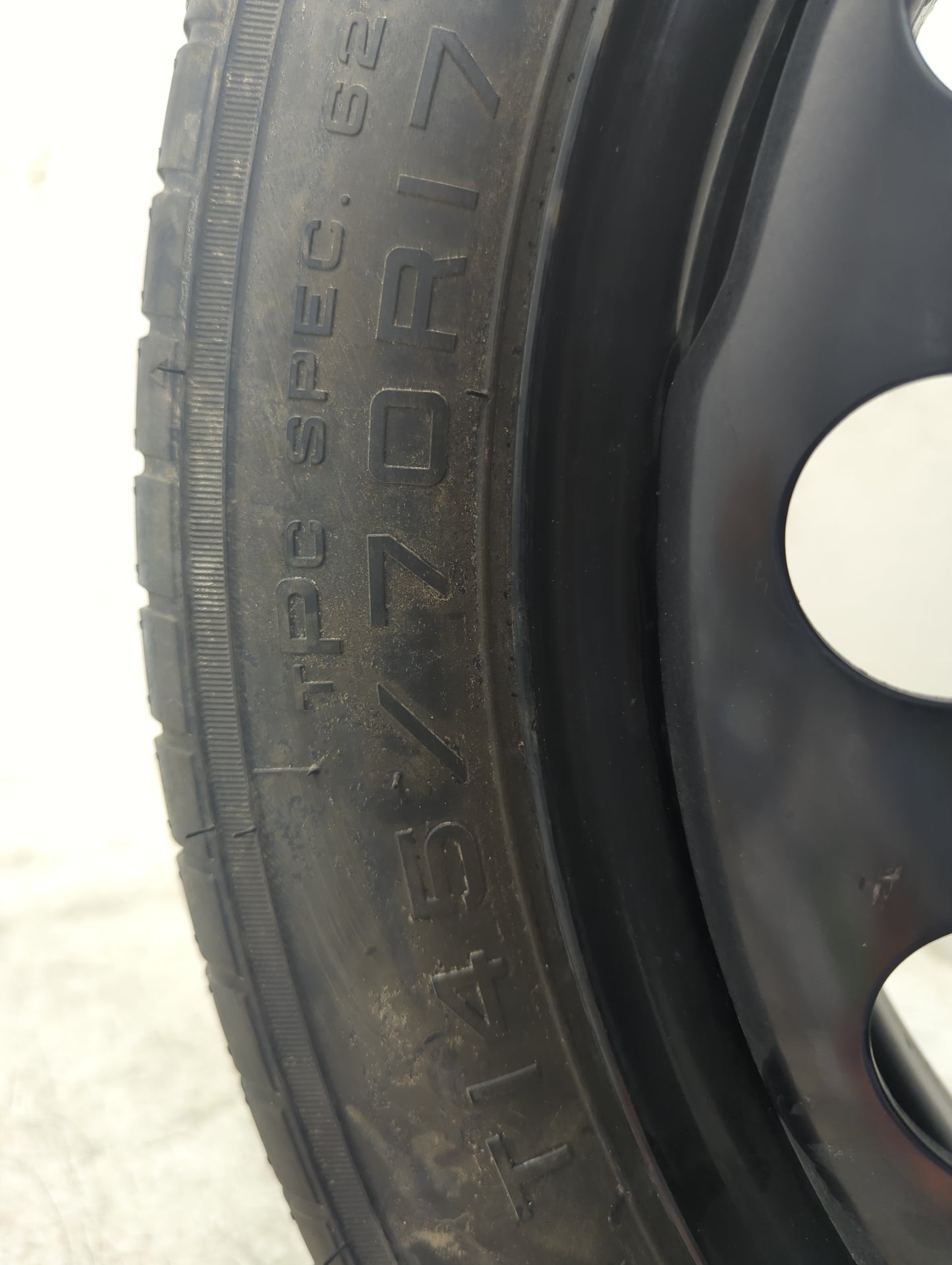 2010-2017 Gmc Terrain Spare Donut Tire Wheel Rim Oem 1361899 - Oemusedautoparts1.com