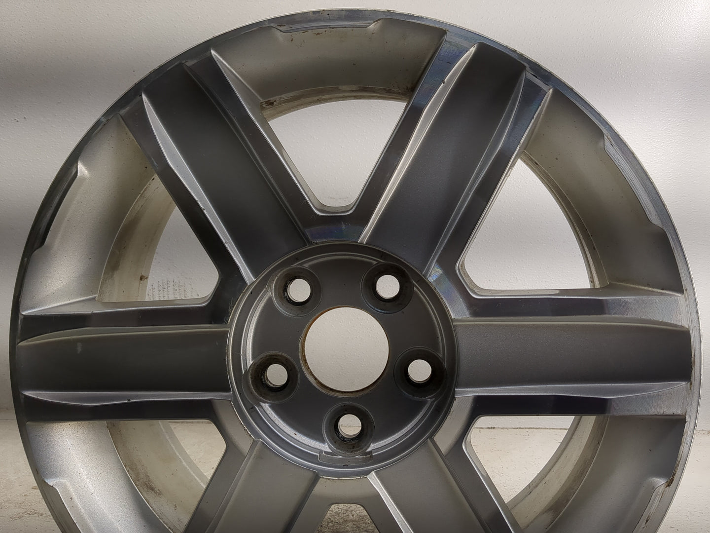 2010-2012 Gmc Terrain Oem Wheel Rim 1361903 - Oemusedautoparts1.com