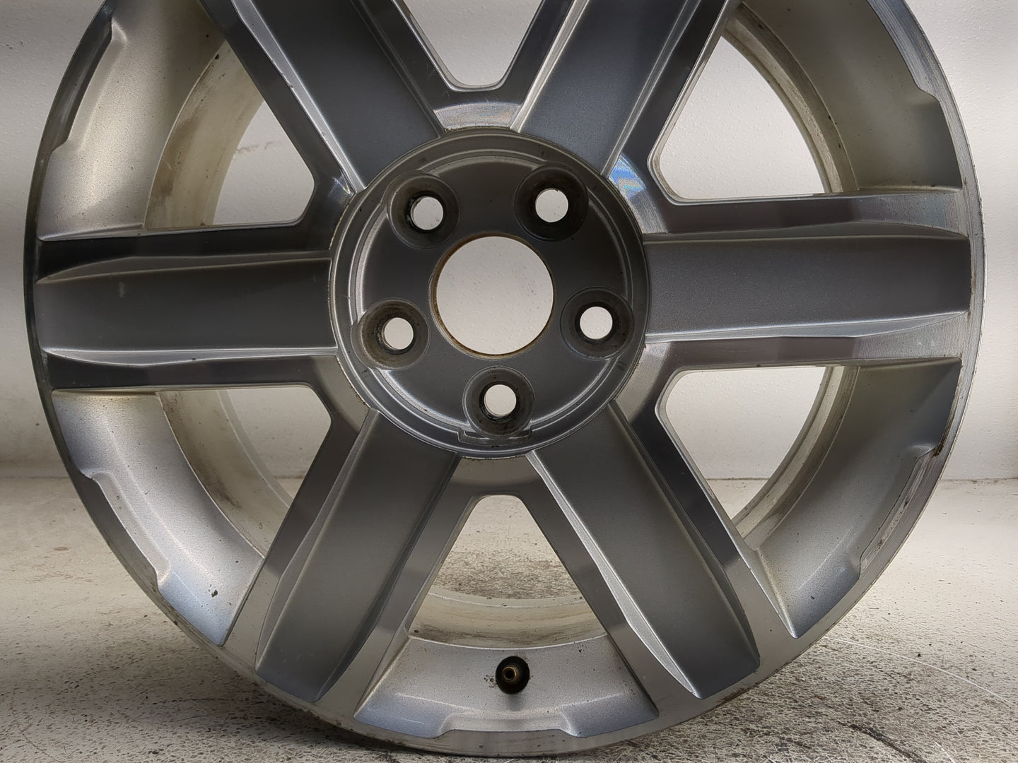 2010-2012 Gmc Terrain Oem Wheel Rim 1361903 - Oemusedautoparts1.com
