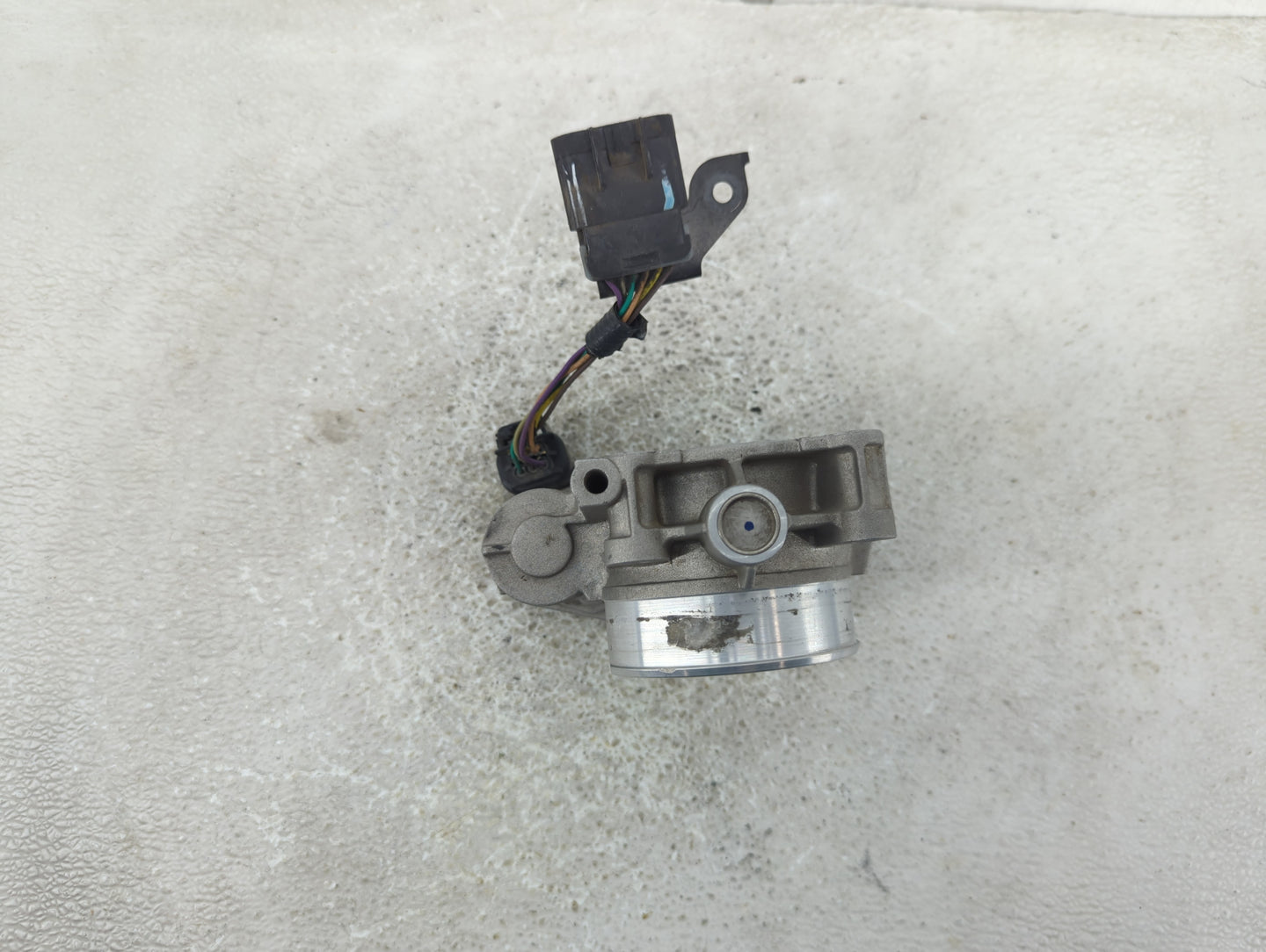 2010-2012 Gmc Terrain Throttle Body Fits Fits 2007 2008 2009 2010 2011 2012 OEM Used Auto Parts - Oemusedautoparts1.com