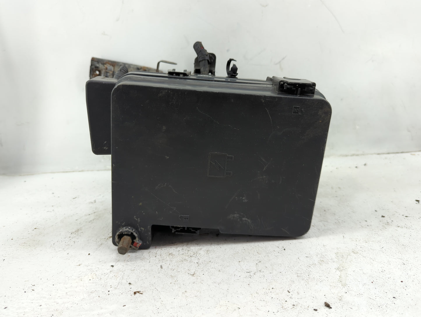 2011 Gmc Terrain Fusebox Fuse Box Panel Relay Module P/N:20899629 02 Fits OEM Used Auto Parts - Oemusedautoparts1.com