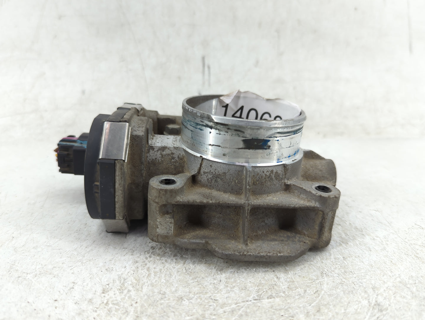 2010-2012 Gmc Terrain Throttle Body Fits Fits 2007 2008 2009 2010 2011 2012 OEM Used Auto Parts - Oemusedautoparts1.com