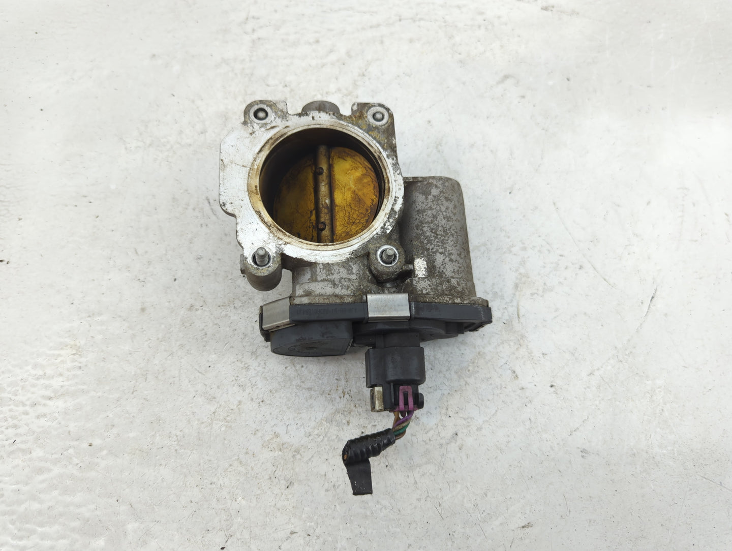 2010-2012 Gmc Terrain Throttle Body Fits Fits 2007 2008 2009 2010 2011 2012 OEM Used Auto Parts - Oemusedautoparts1.com