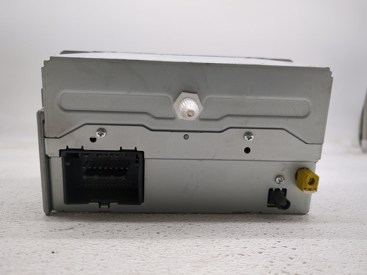 2011 Gmc Terrain Radio AM FM Cd Player Receiver Replacement P/N:20983517 Fits Fits 2010 2012 OEM Used Auto Parts - Oemusedau