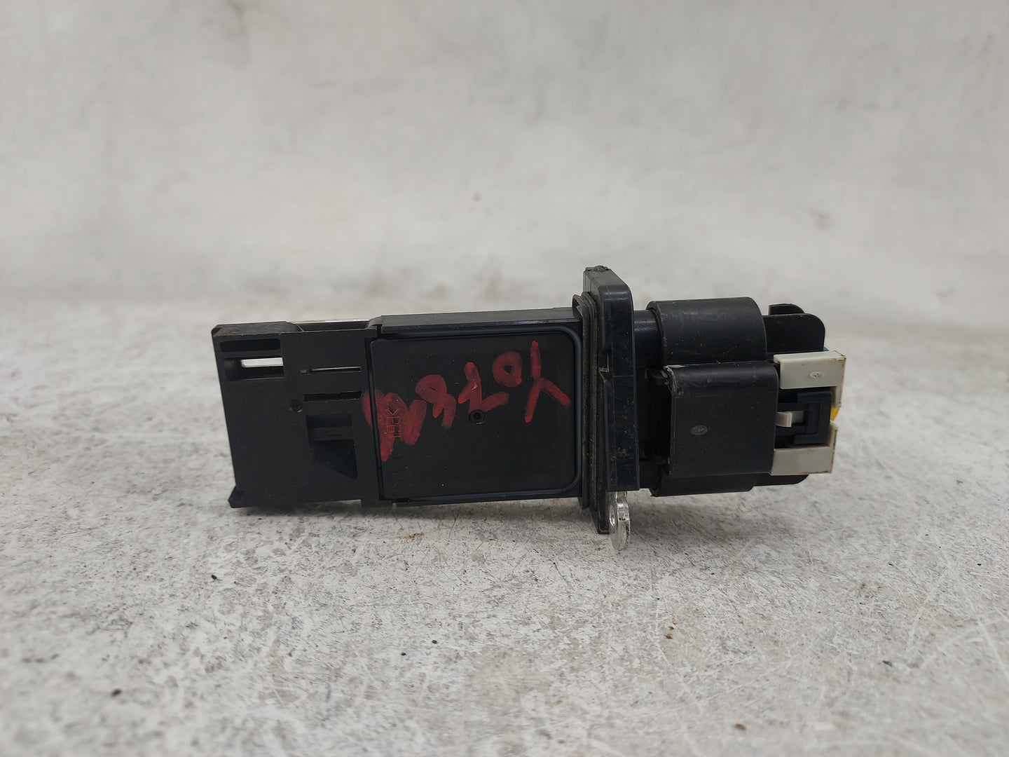 2010-2011 Gmc Terrain Mass Air Flow Meter Maf 1485490 - Oemusedautoparts1.com