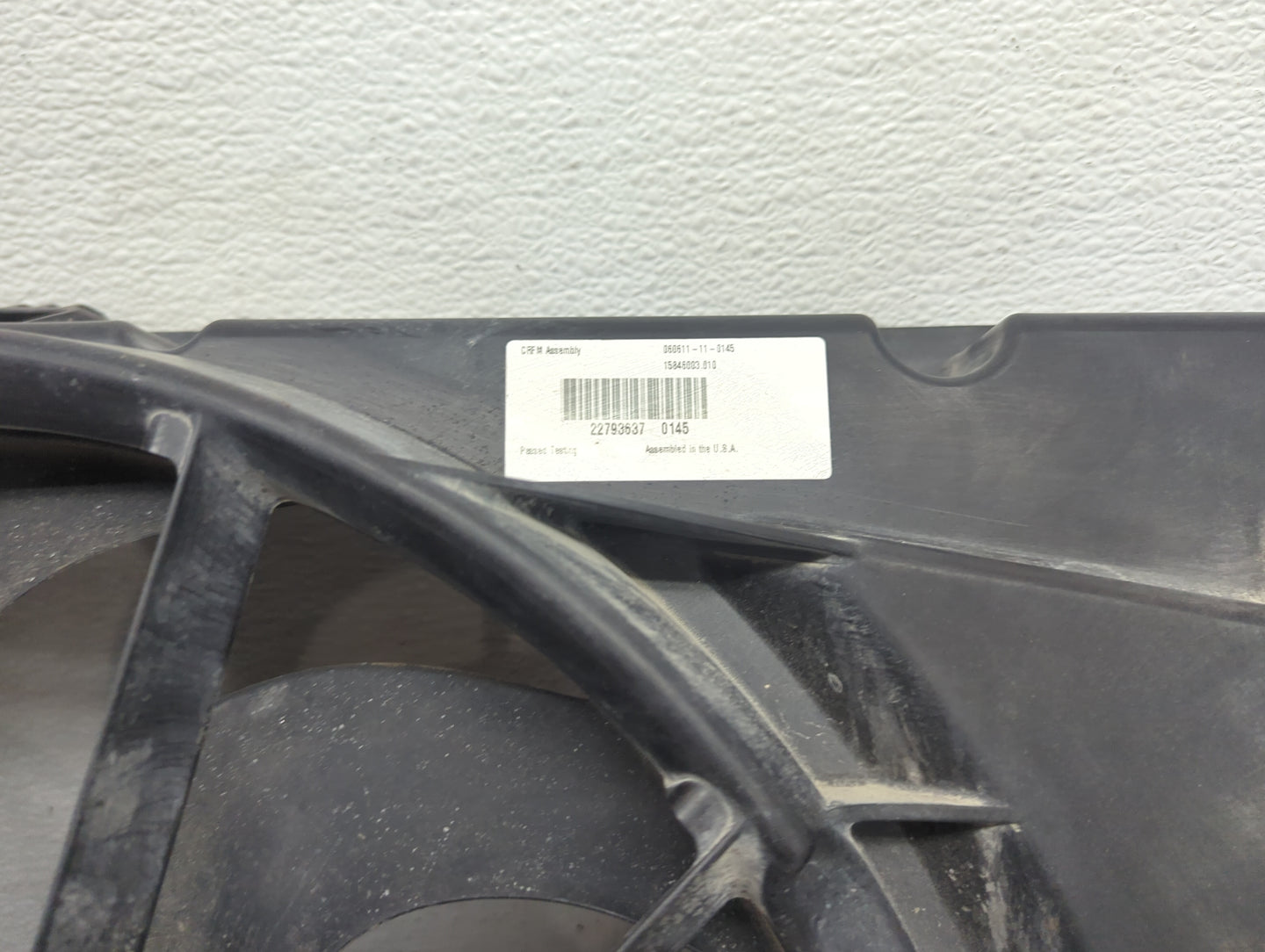 2010-2017 Gmc Terrain Electric Radiator Cooling Fan Motor Assembly P/N:05061Y-11-0145 15846003-010 Fits OEM Used Auto Parts 