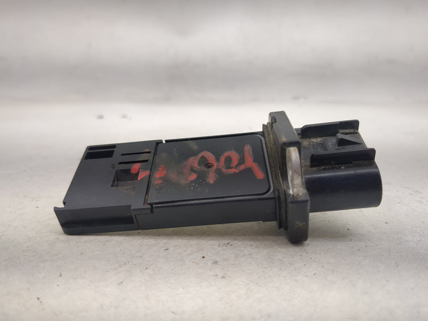 2010-2011 Gmc Terrain Mass Air Flow Meter Maf 1488610 - Oemusedautoparts1.com