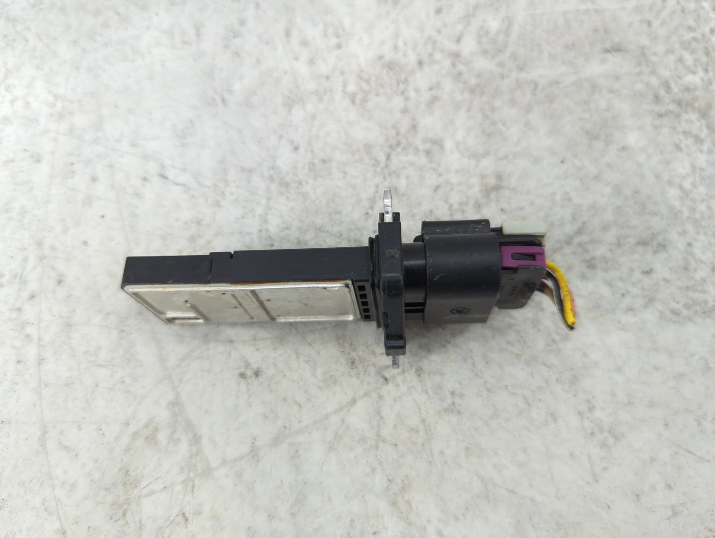 2010-2011 Gmc Terrain Mass Air Flow Meter Maf 1489742 - Oemusedautoparts1.com