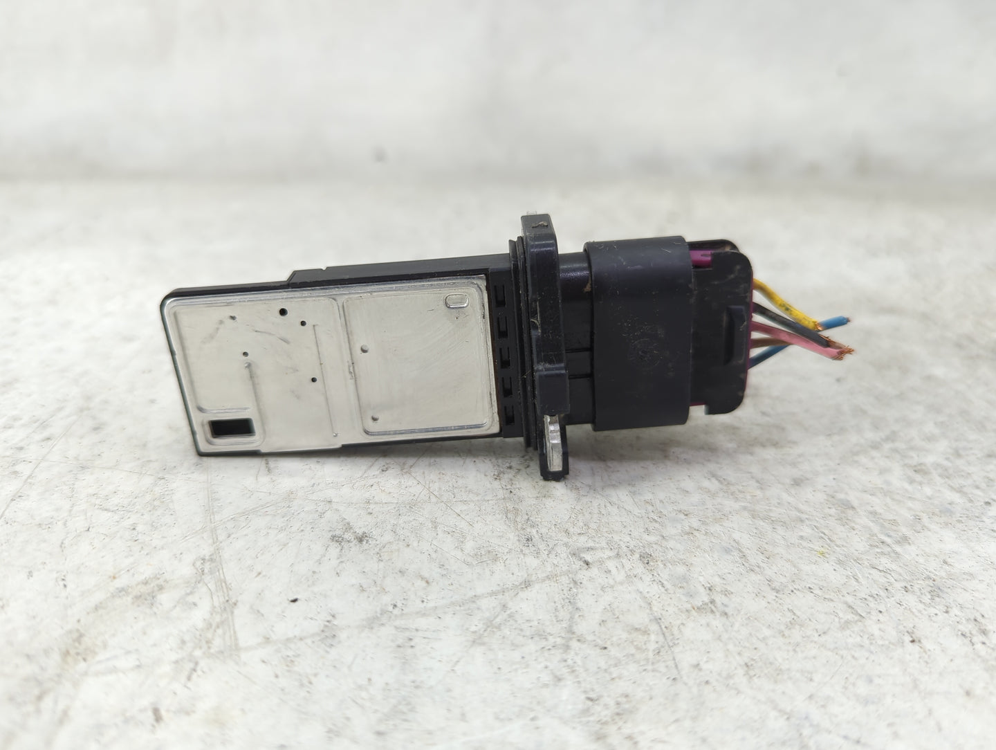 2010-2011 Gmc Terrain Mass Air Flow Meter Maf 1489765 - Oemusedautoparts1.com