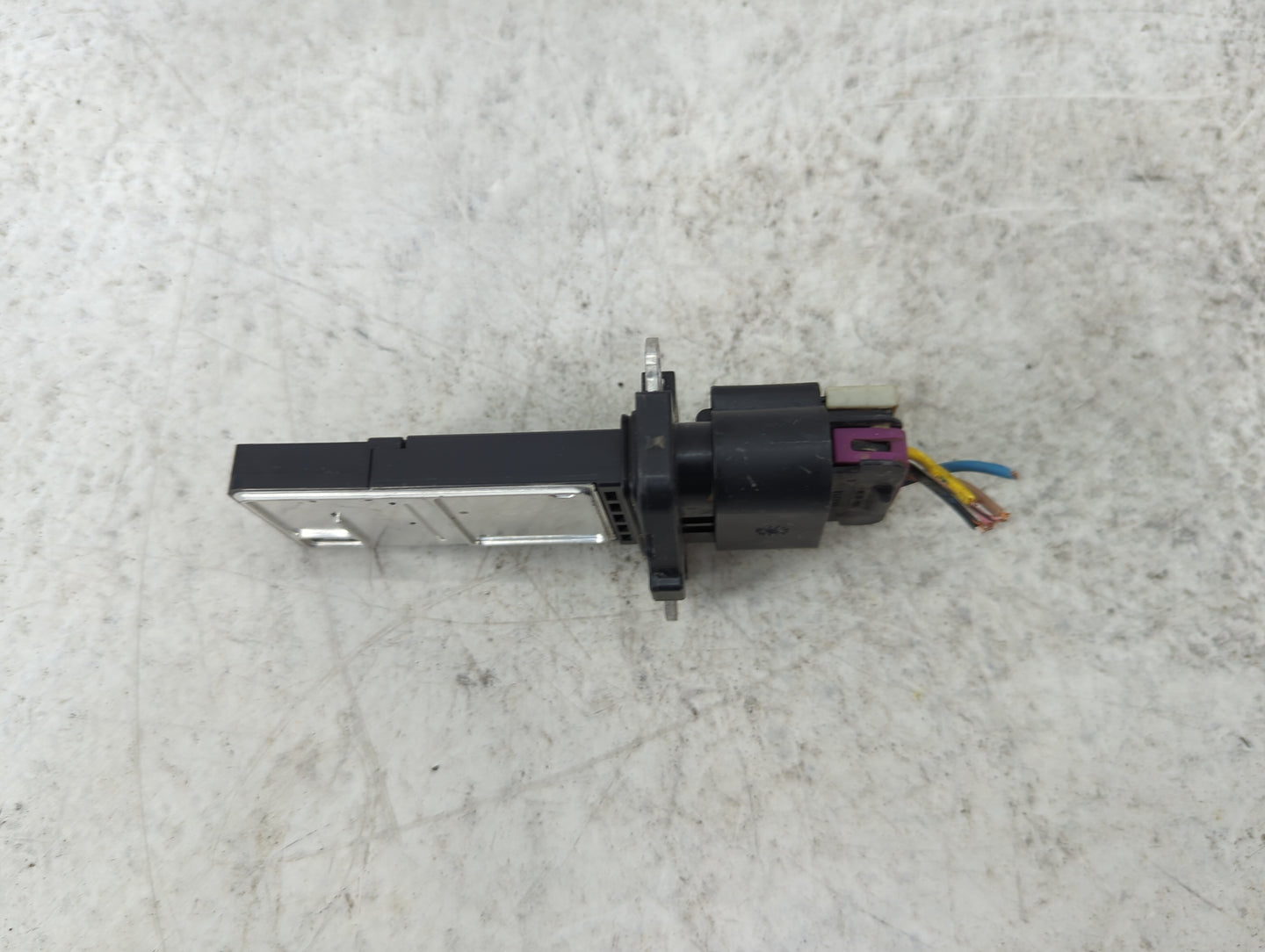 2010-2011 Gmc Terrain Mass Air Flow Meter Maf 1489765 - Oemusedautoparts1.com