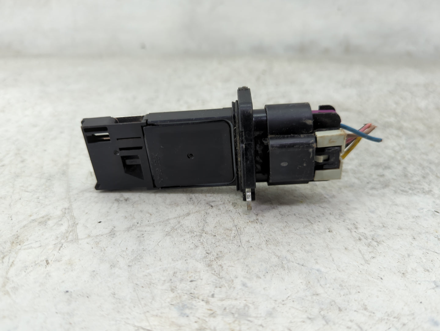 2010-2011 Gmc Terrain Mass Air Flow Meter Maf 1489765 - Oemusedautoparts1.com