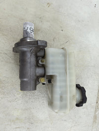 Gmc Terrain Brake Master Cylinder 1496750 - Oemusedautoparts1.com