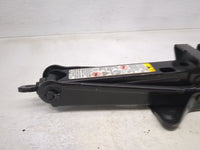 2011 Gmc Terrain Spare Scissor Car Jack 1513392 - Oemusedautoparts1.com
