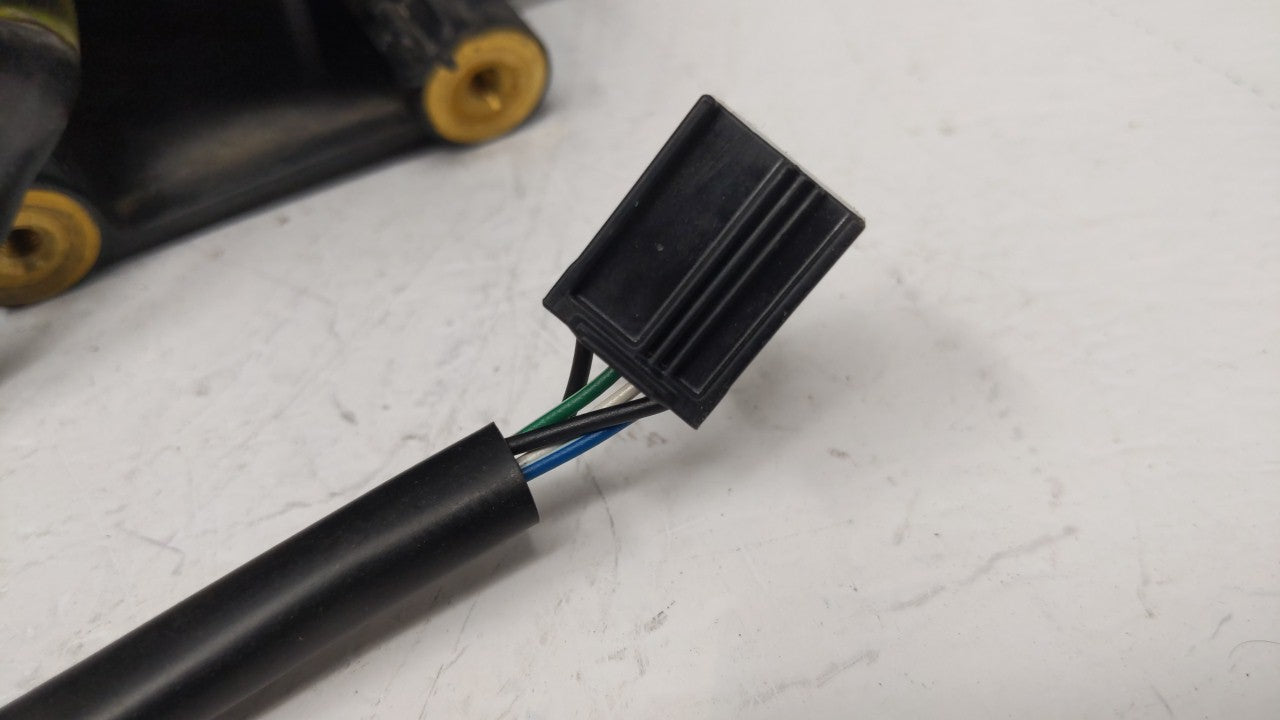 2010-2011 Gmc Terrain Side Mirror Replacement Driver Left View Door Mirror P/N:20858729 20858725, 20858723 Fits Fits 2010 20