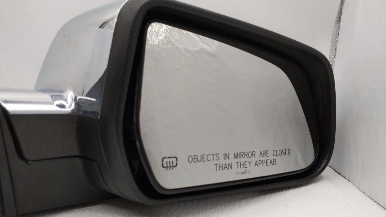 2010-2011 Gmc Terrain Passenger Side View Mirror - Right Door Mirror OEM Used - Oemusedautoparts1.com