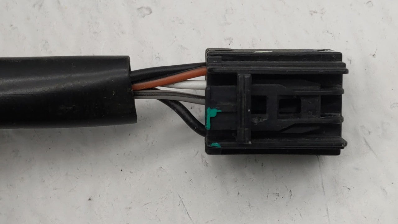 2010-2011 Gmc Terrain Passenger Side View Mirror - Right Door Mirror OEM Used - Oemusedautoparts1.com