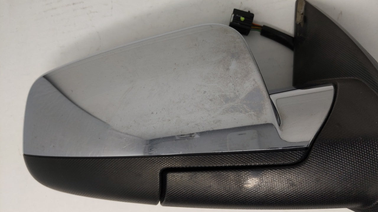 2010-2011 Gmc Terrain Passenger Side View Mirror - Right Door Mirror OEM Used - Oemusedautoparts1.com
