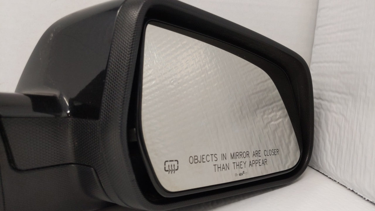 2010-2011 Gmc Terrain Passenger Side View Mirror - Right Door Mirror OEM Used - Oemusedautoparts1.com