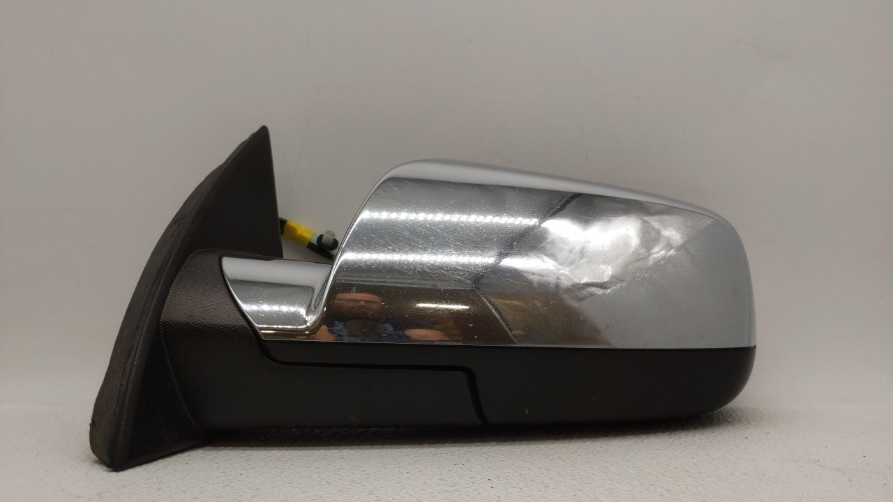 2010-2011 Gmc Terrain Driver Side View Mirror - Left Door Mirror OEM Used - Oemusedautoparts1.com