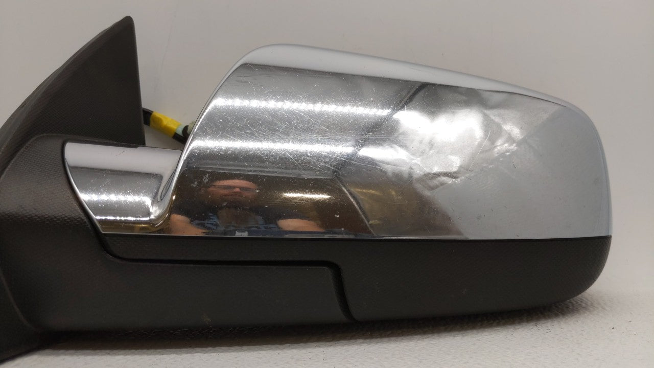 2010-2011 Gmc Terrain Driver Side View Mirror - Left Door Mirror OEM Used - Oemusedautoparts1.com