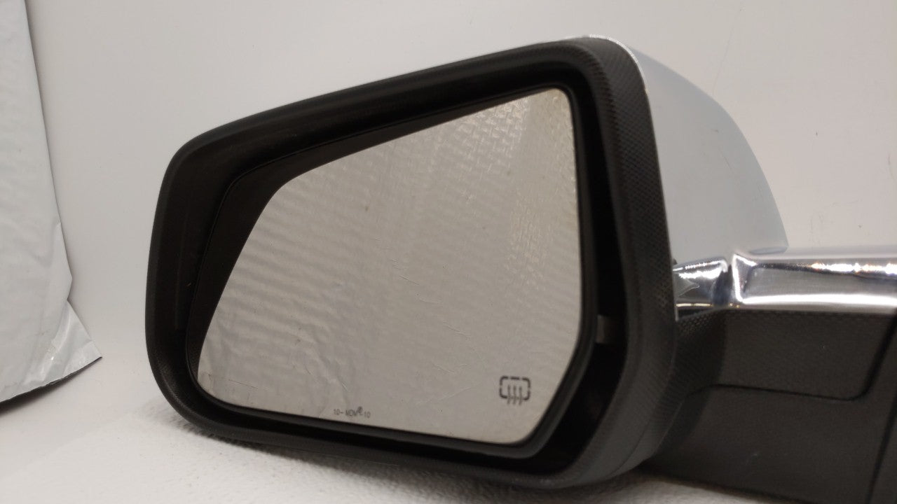 2010-2011 Gmc Terrain Driver Side View Mirror - Left Door Mirror OEM Used - Oemusedautoparts1.com